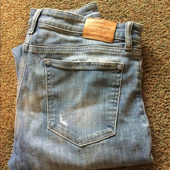 Lucky brand white washed distressed jeans - Picture 2 of 3